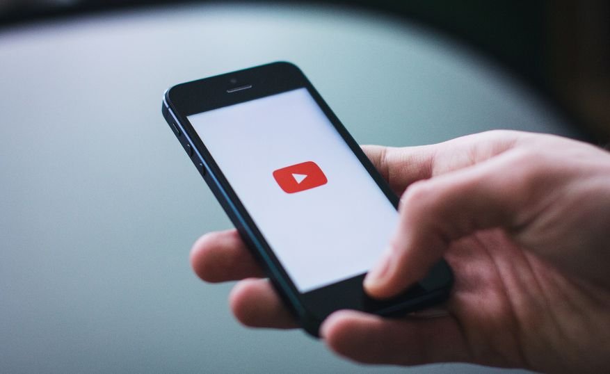 Top 5 Social Media Platforms Dominating the UAE Right Now 3 youtube plateform